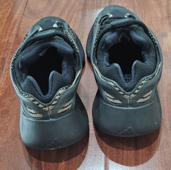 Yeezy 700 v3 clay brown - Picture 4 of 4